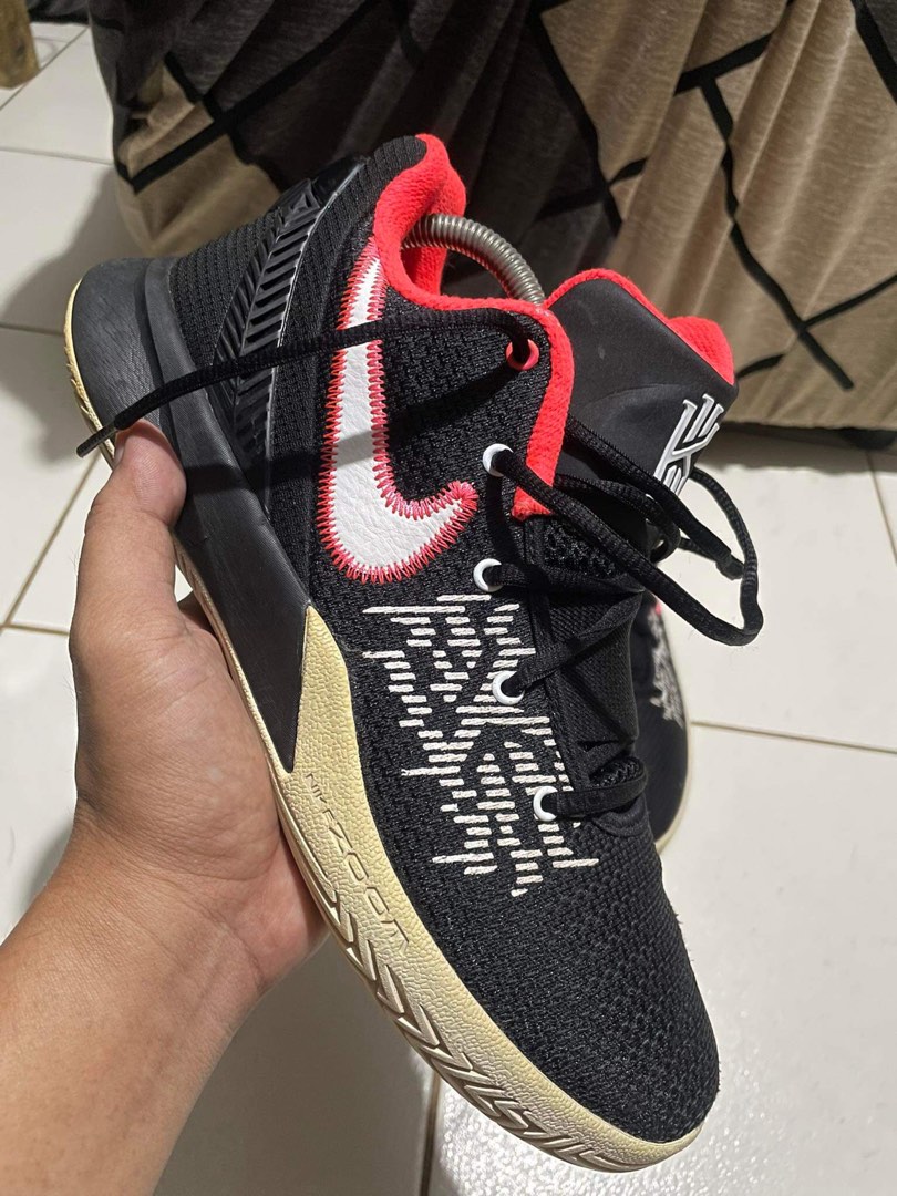 kyrie flytrap crimson