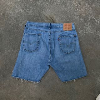(Category: ) located in . Submitted by antigothrift (Listing ID 1270817190, Image 1). Description: .