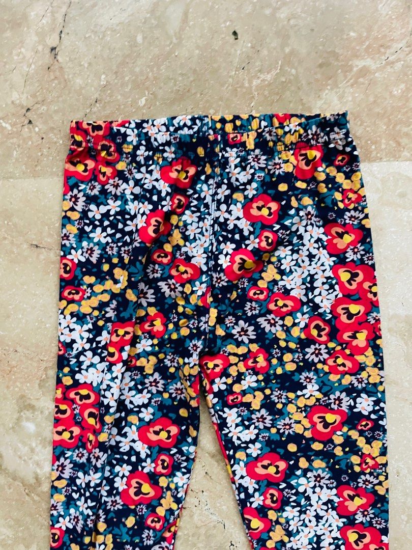 Lildy Leggings, Floral Print, Women's Fashion, Bottoms, Other Bottoms on  Carousell