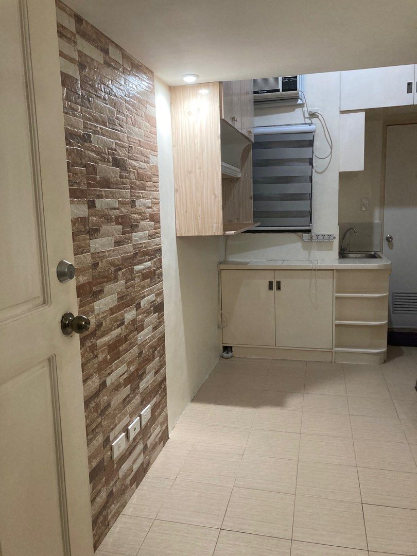 Loft Type Unit for Rent Brgy San Isidro, Makati City, Property