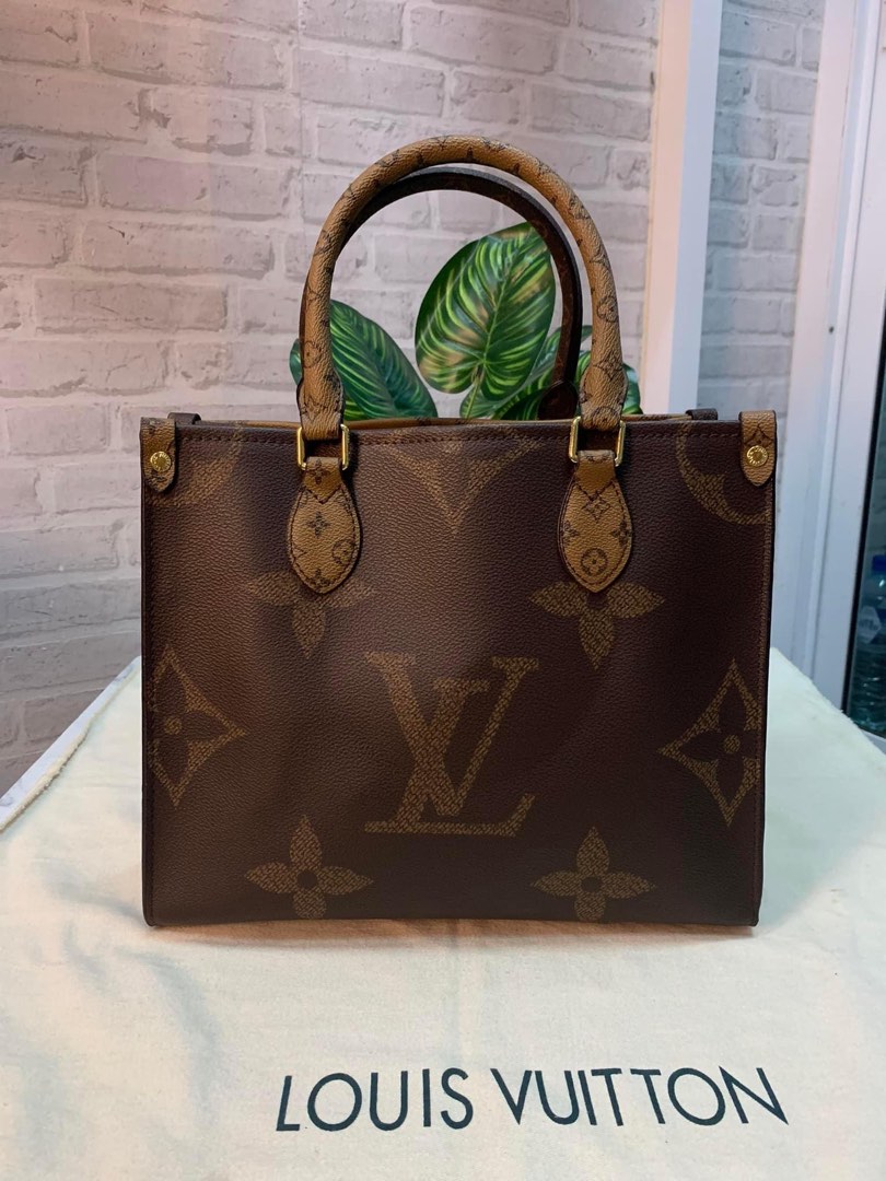 Lv on the best sale go giant monogram