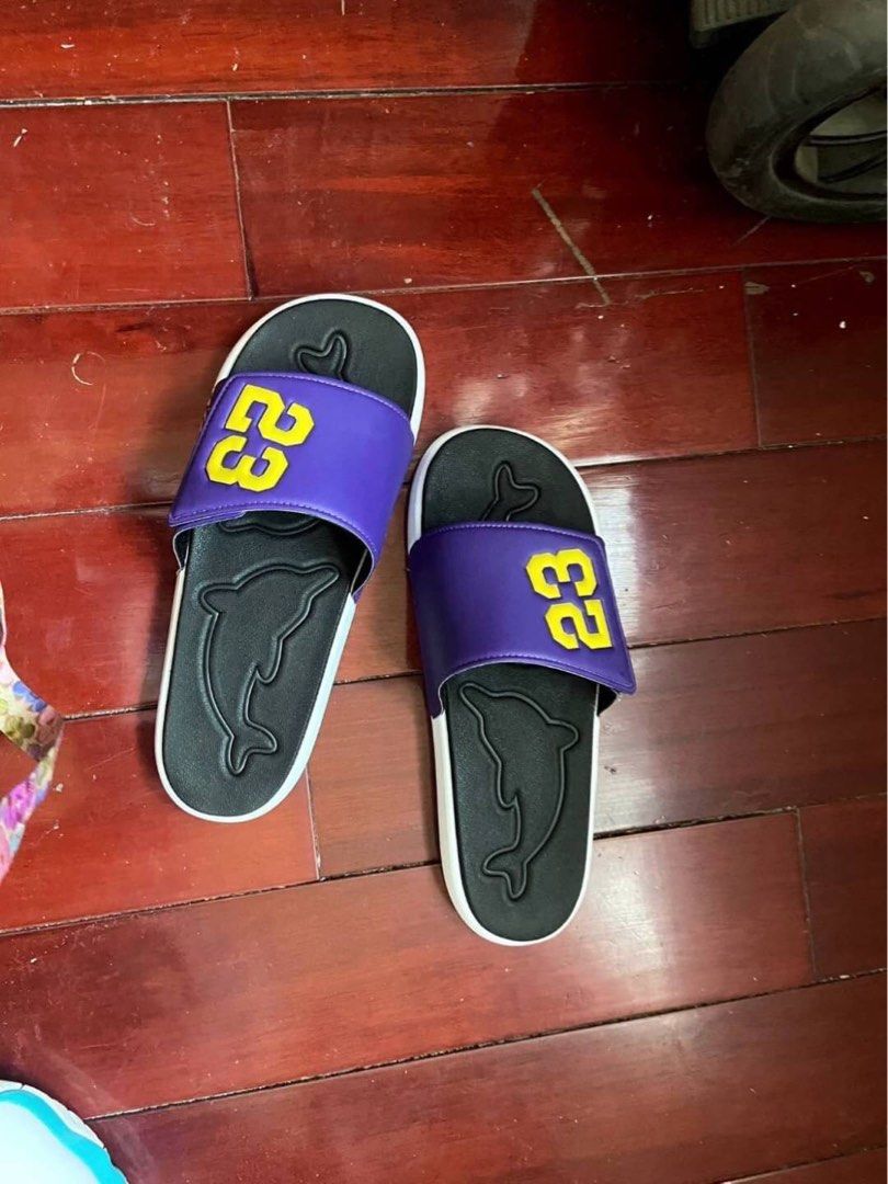 Men s slippers Limited stock . Available EU size 39 40 41 42 43 44 45 46