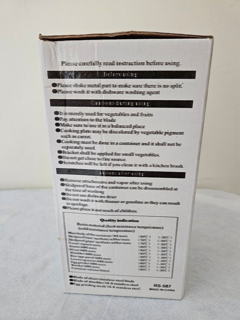 Multi Function Slicer (Category: Other Kitchen Appliances) located in Singapore. Submitted by usedselling (Listing ID 1270698213, Image 2). Description: Never use before and note it has been kept for long time..