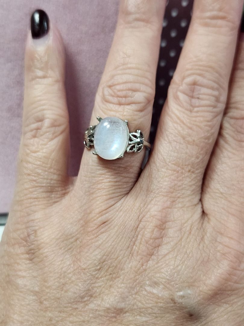 Adjustable moonstone deals ring