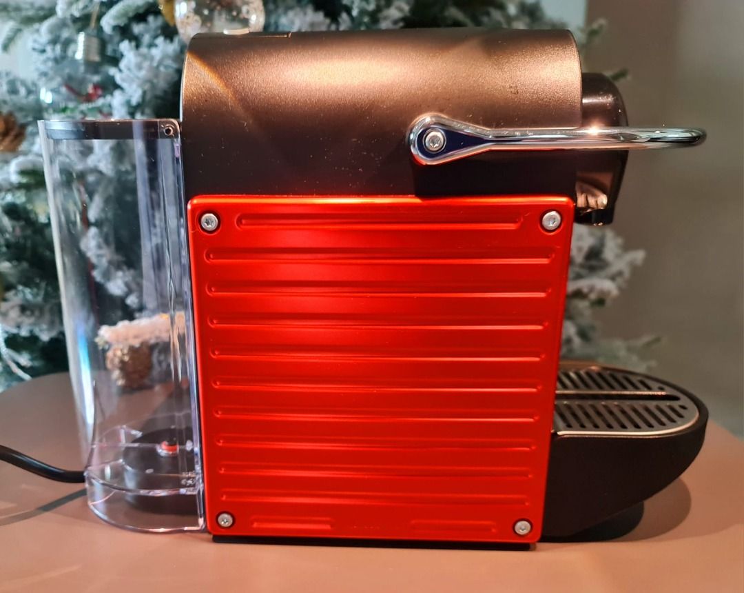 NESPRESSO PIXIE COFFEE MACHINE [ELECTRIC RED], TV & Home Appliances