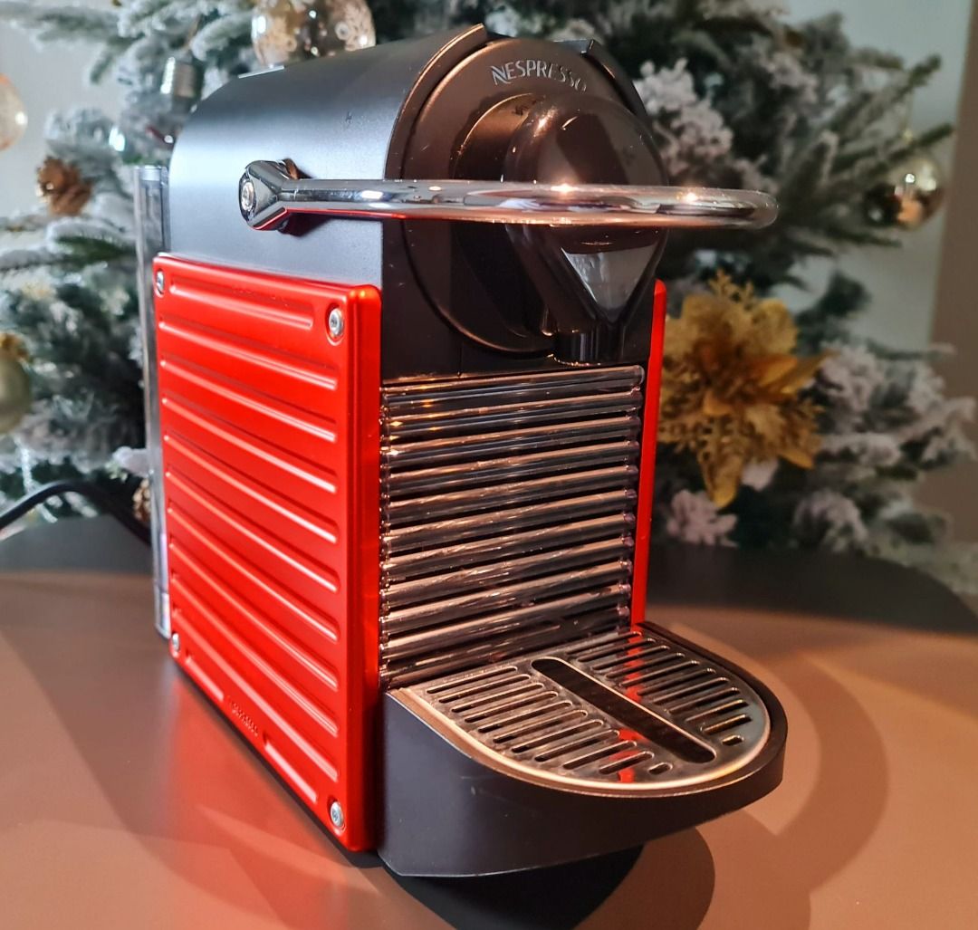 NESPRESSO PIXIE COFFEE MACHINE [ELECTRIC RED], TV & Home Appliances