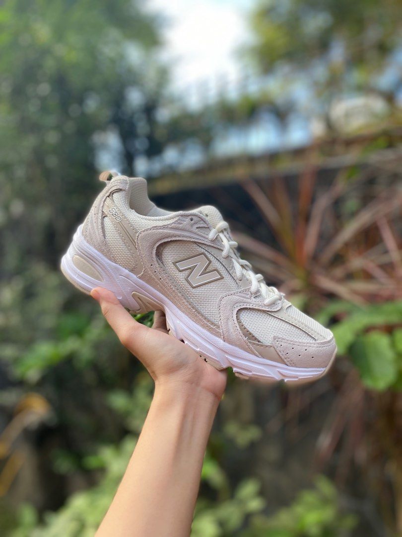 New balance 519 womens gold best sale