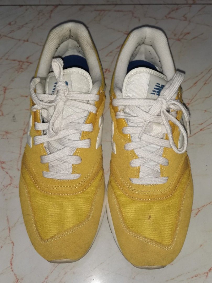 Nb outlet x70 yellow