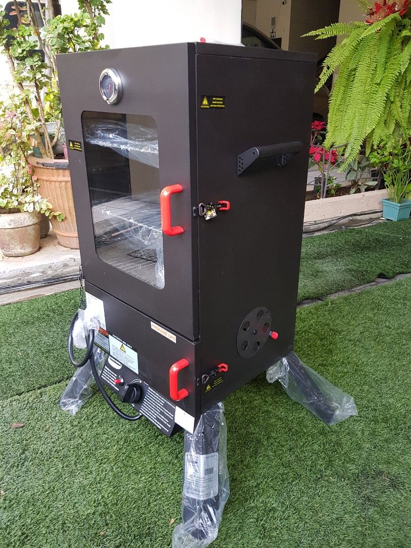 New Imported Wide Body Coolabah LPG Gas Smoker BBQ Glass Door 3 Shelves