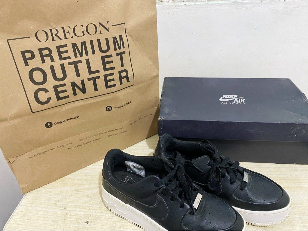Nike wmns air force 1 sage lo premium top