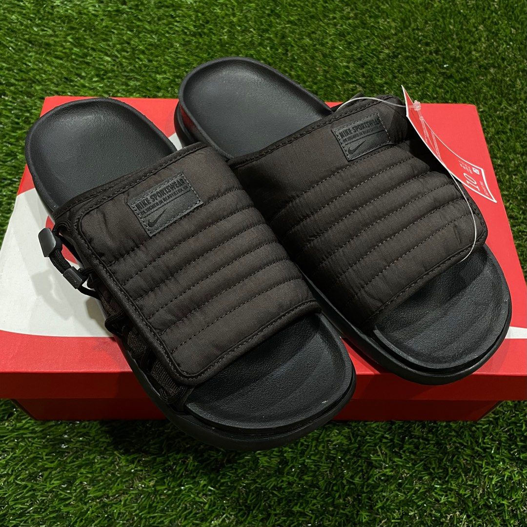 Velvet hotsell nike slides