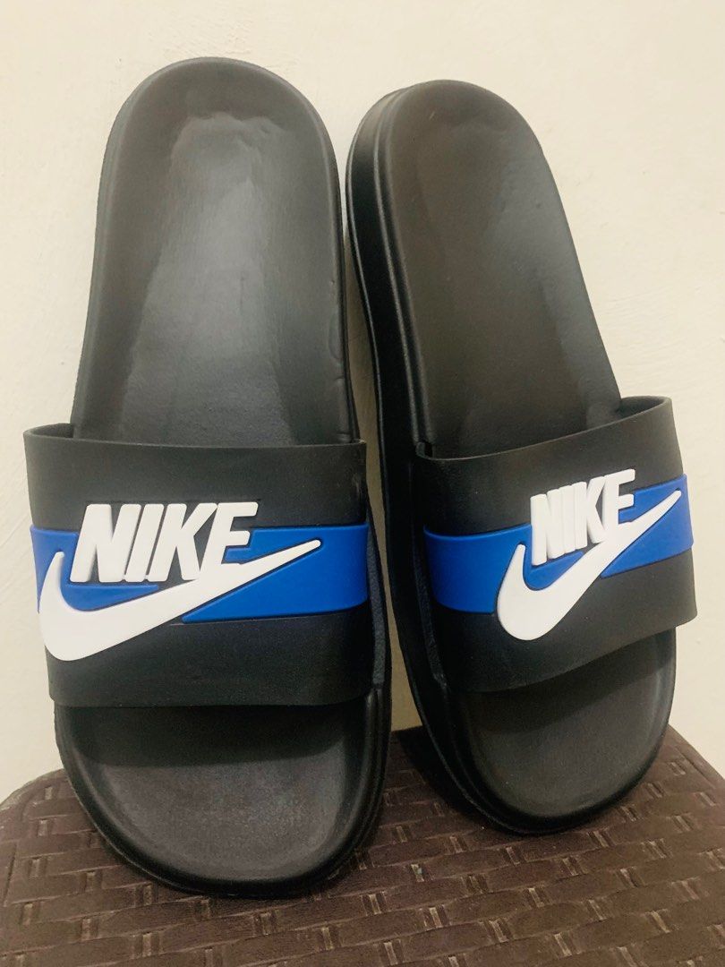 Class a shop nike slippers