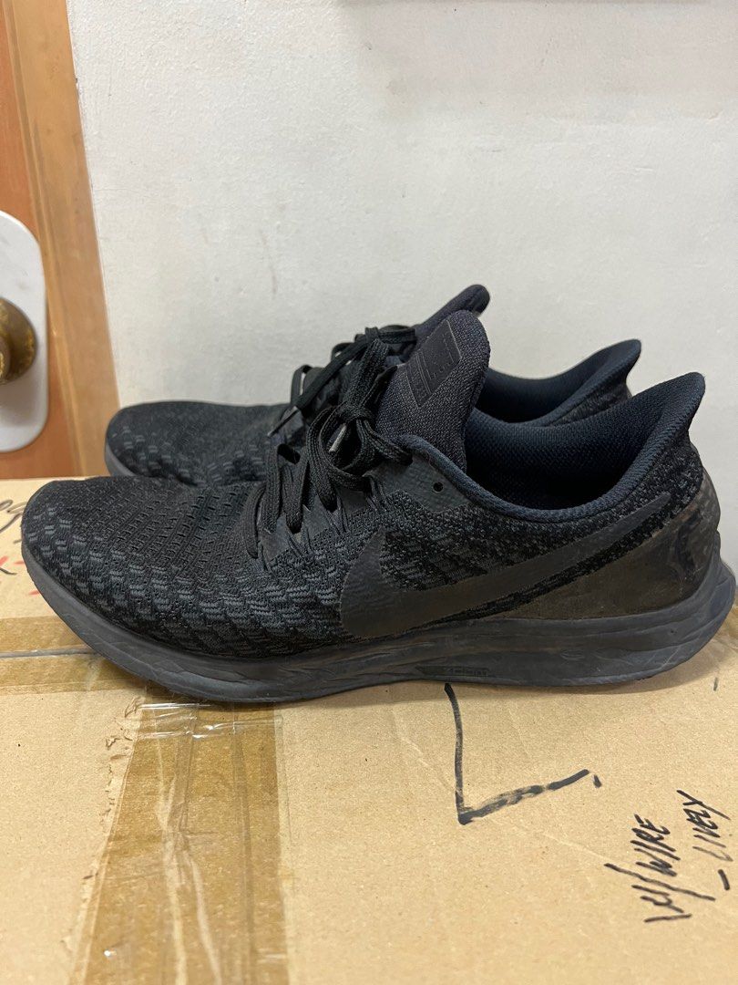 Pegasus 35 triple black best sale