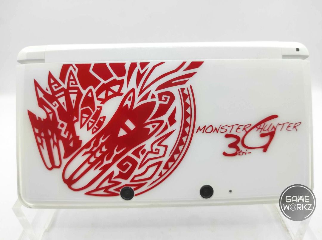 Nintendo 3DS Monster Hunter 3G Special Edition, Video Gaming, Video