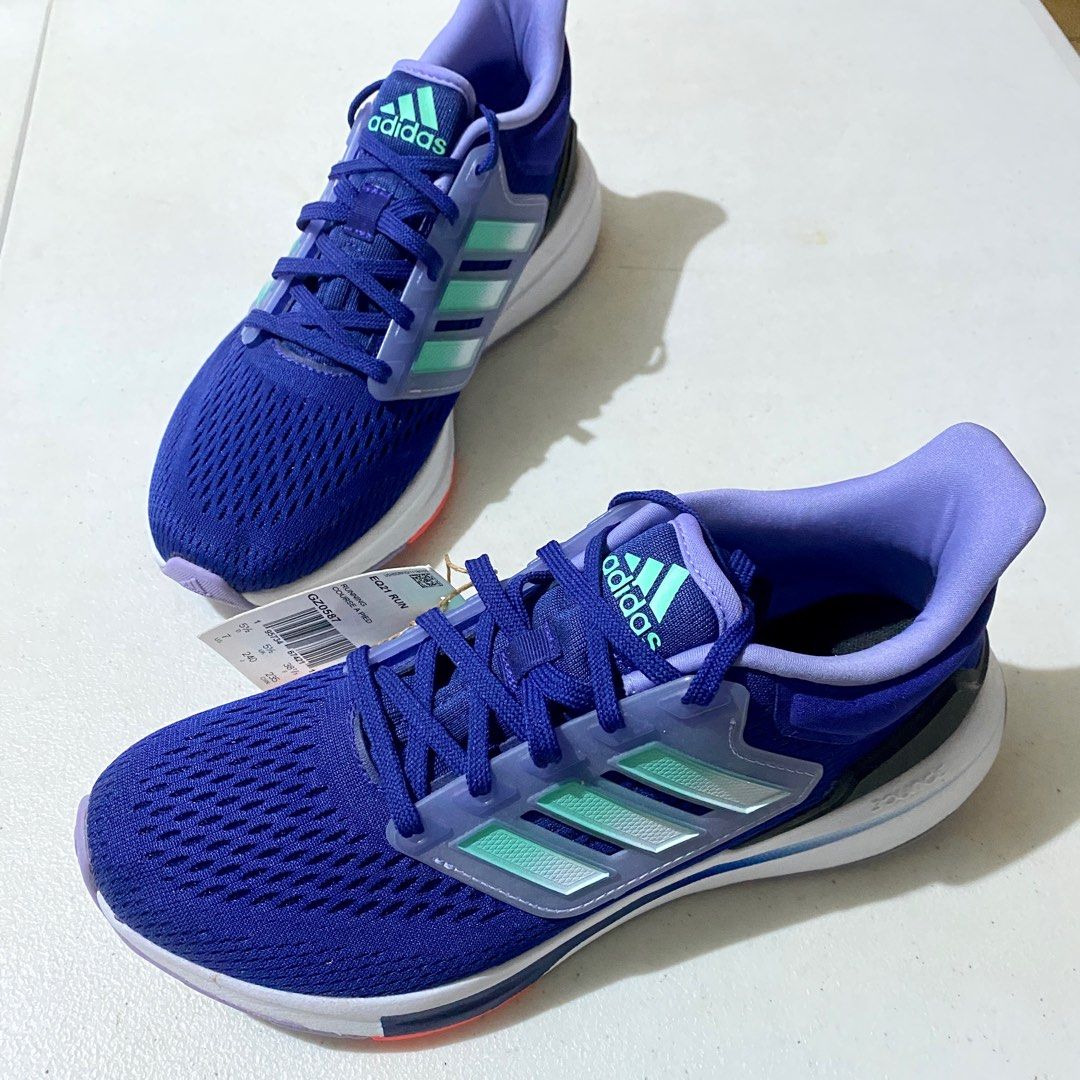 Original Adidas Bounce Running Shoes size 7