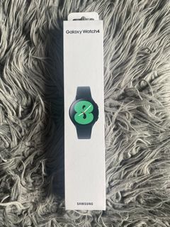 ORIGINAL BRAND NEW SAMSUNG Galaxy Watch4