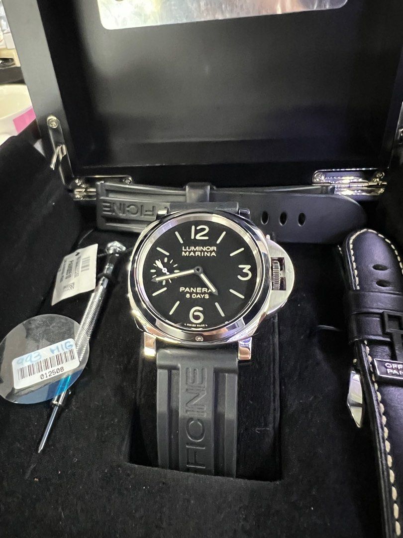 PANERAI LUMINOR MARINA SWISS MADE 8 Day Power Reserve MANUAL WINDING PAM510