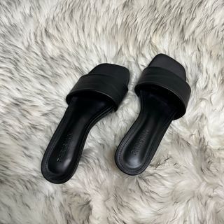 Parisian Black Sandals