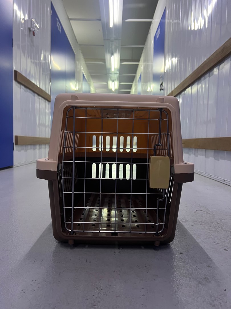 Pet Carrier/Crate, Pet Supplies, Homes & Other Pet Accessories on Carousell