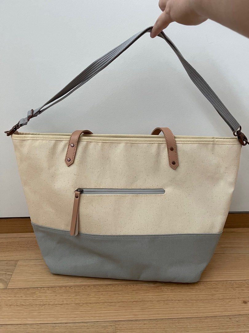 Petunia pickle deals bottom downtown tote