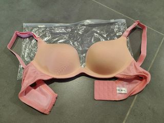 Victoria's Secret VS Sports bra 36C/80C. Padded, wired, push up