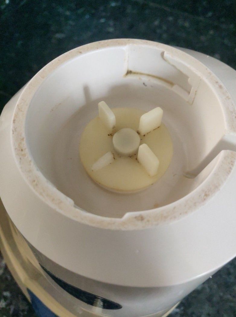 Preett Gold Blue Leaf Mixer 750W 3 jars Made in India Vegetarian