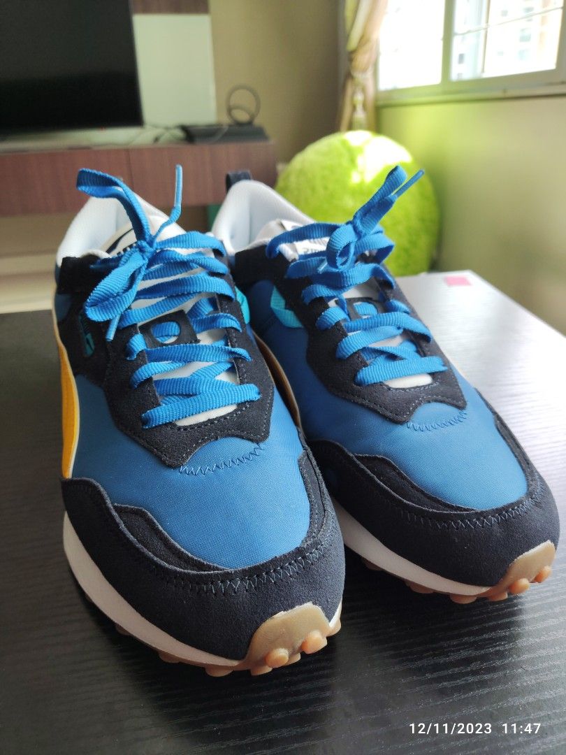 Puma hotsell teal shoes