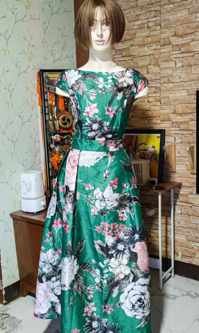 Quincy Formal Green floral dress, Women's Fashion, Dresses & Sets