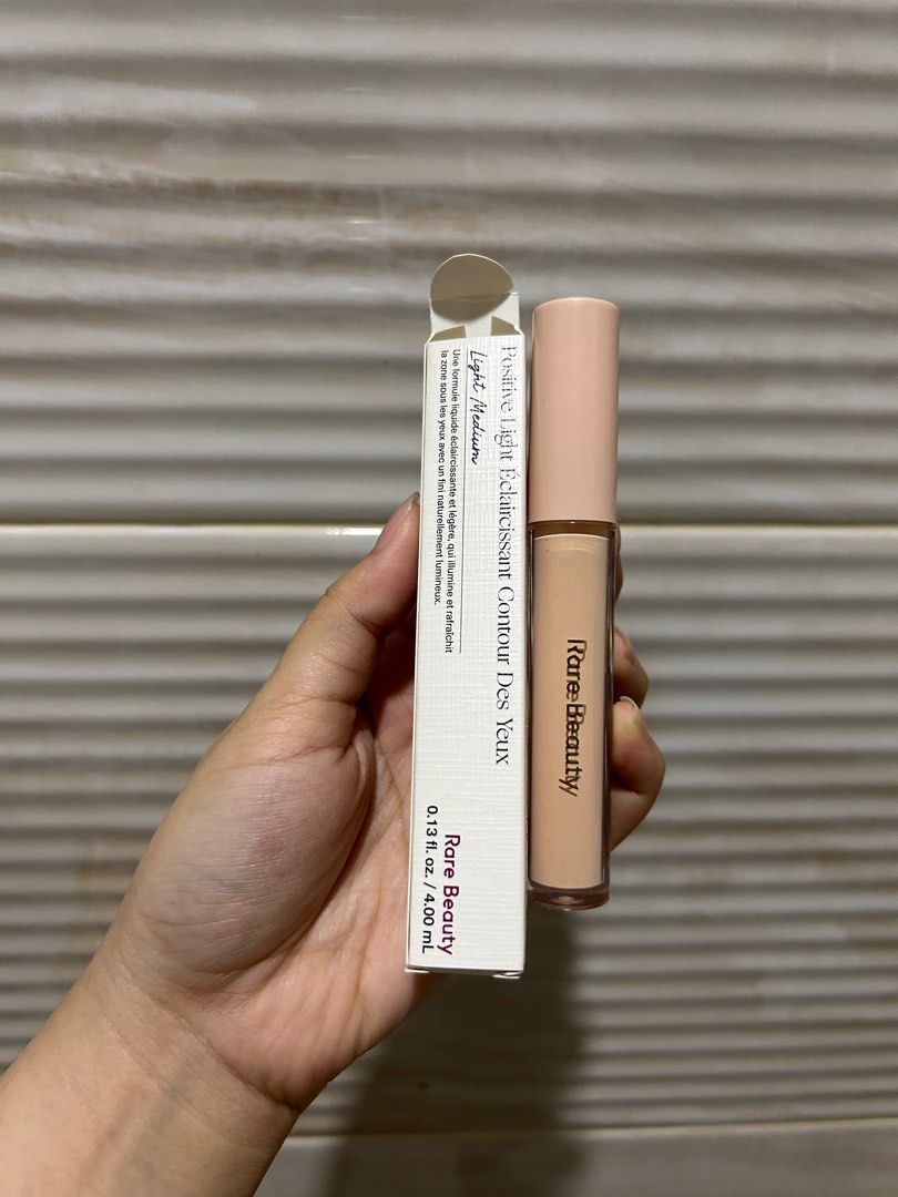 Rare Beauty Eye Brightener, Kesehatan & Kecantikan, Rias Wajah di Carousell