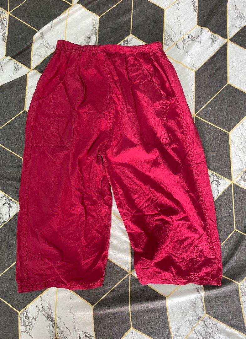 Red walking outlet shorts