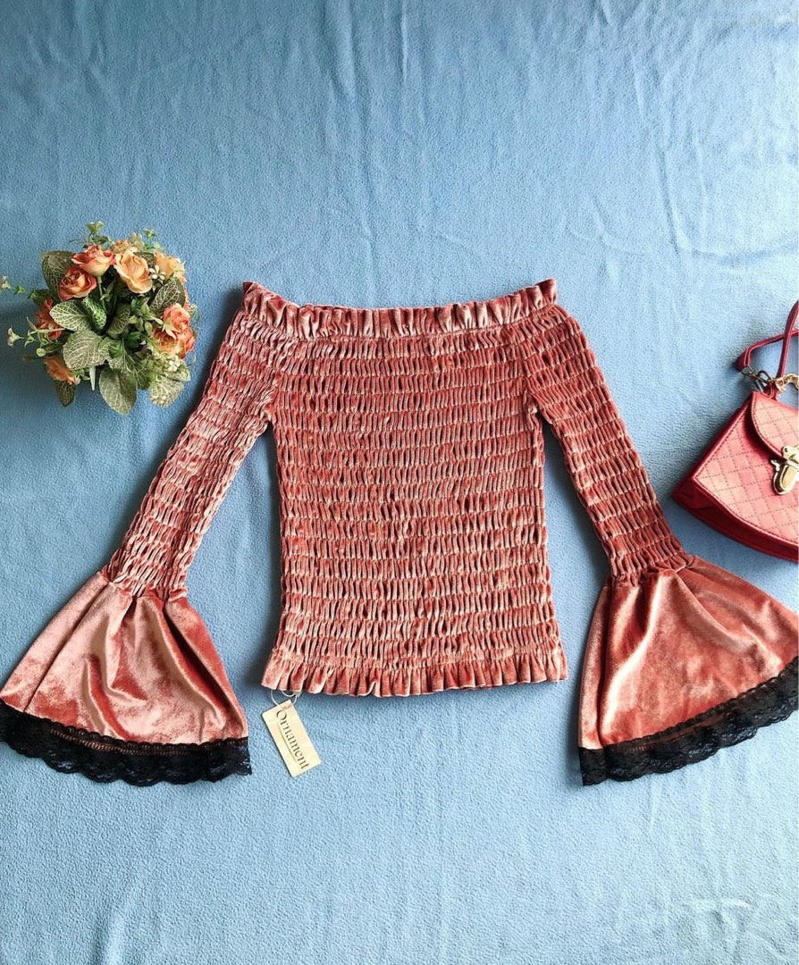 New Velvet Lace 