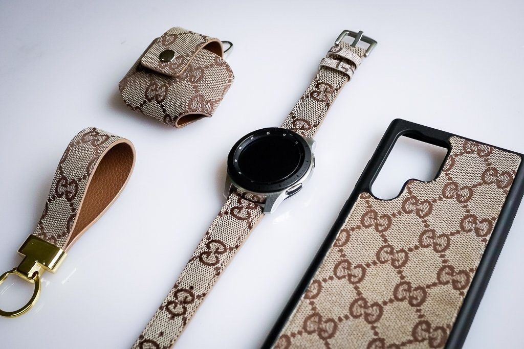 Gear s3 gucci best sale band