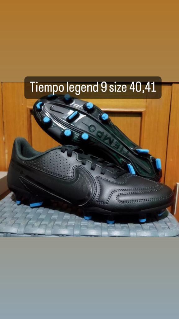 Wallpaper sepatu bola nike hot sale