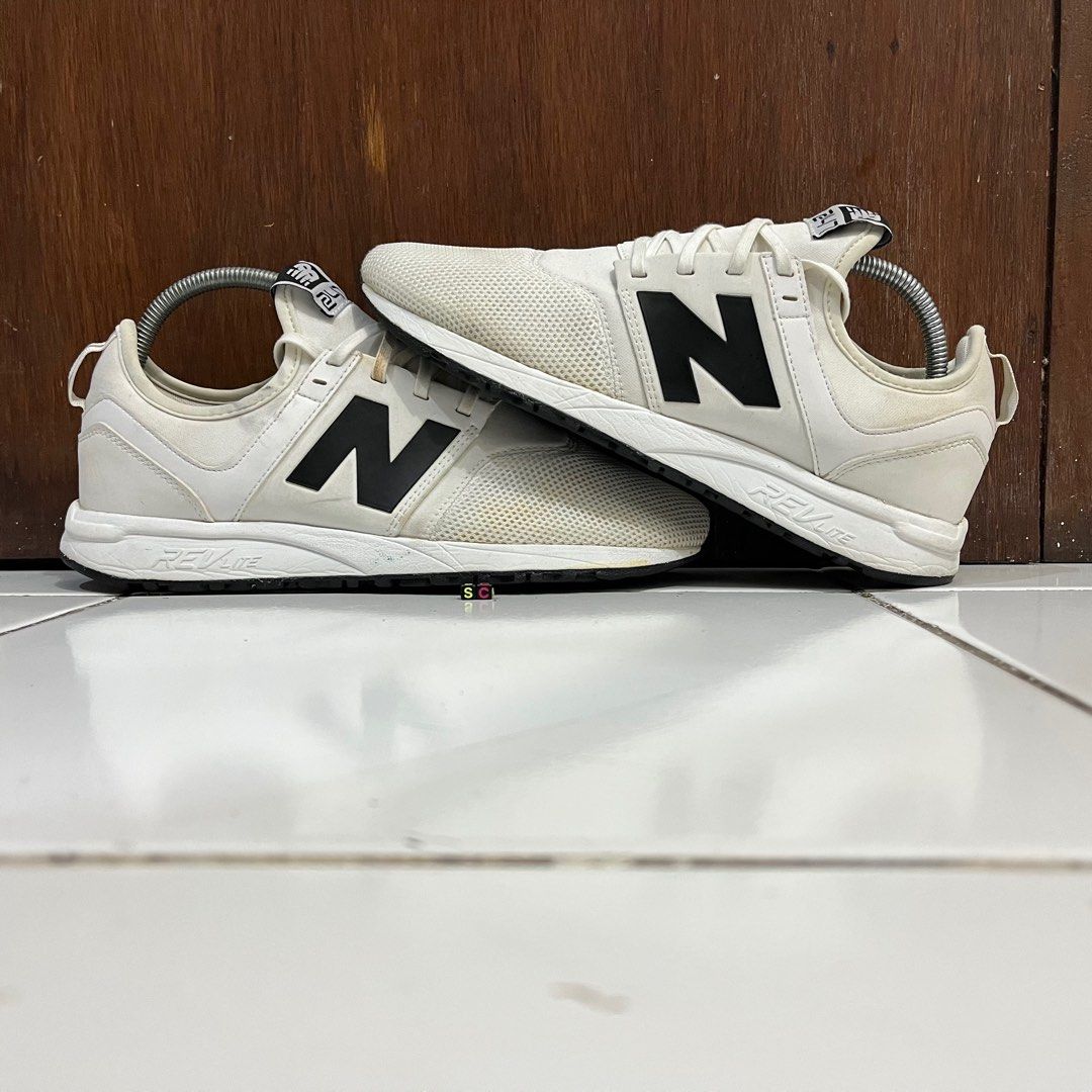 Sepatu New Balance 247 size 41 5 26cm