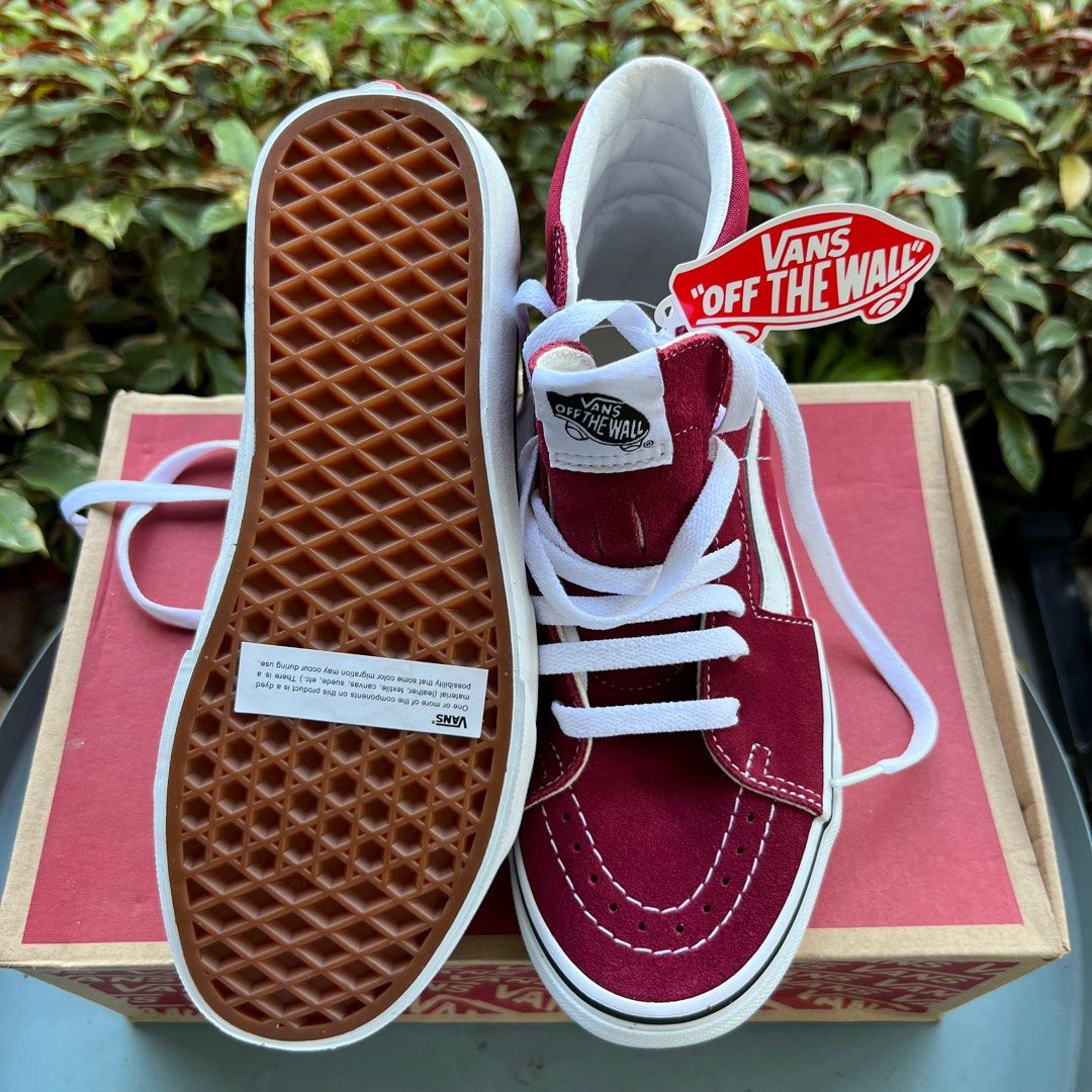 Sepatu Vans original 100 Fesyen Wanita Sepatu di Carousell