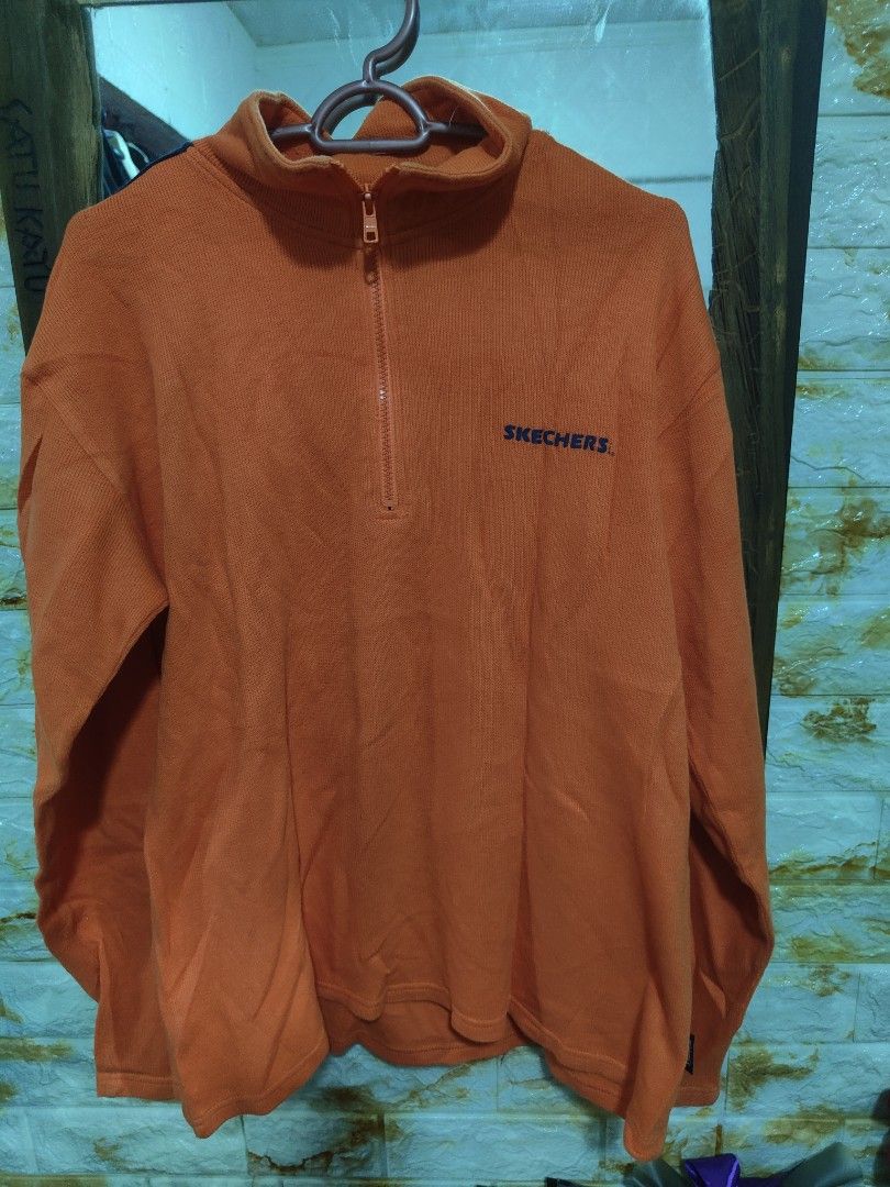 Skechers sweatshirt