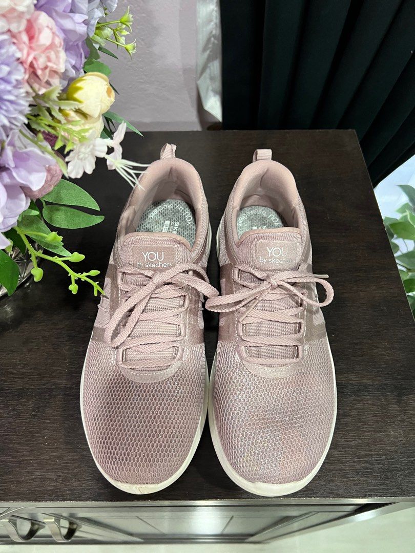 Skechers You Wave Women s Fashion Footwear Sneakers on Carousell