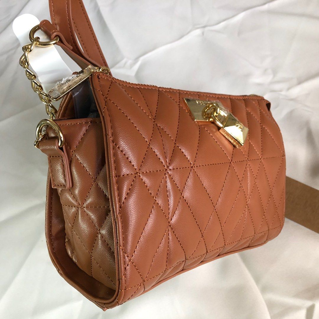 Steve madden blexi chevron quilted crossbody deals