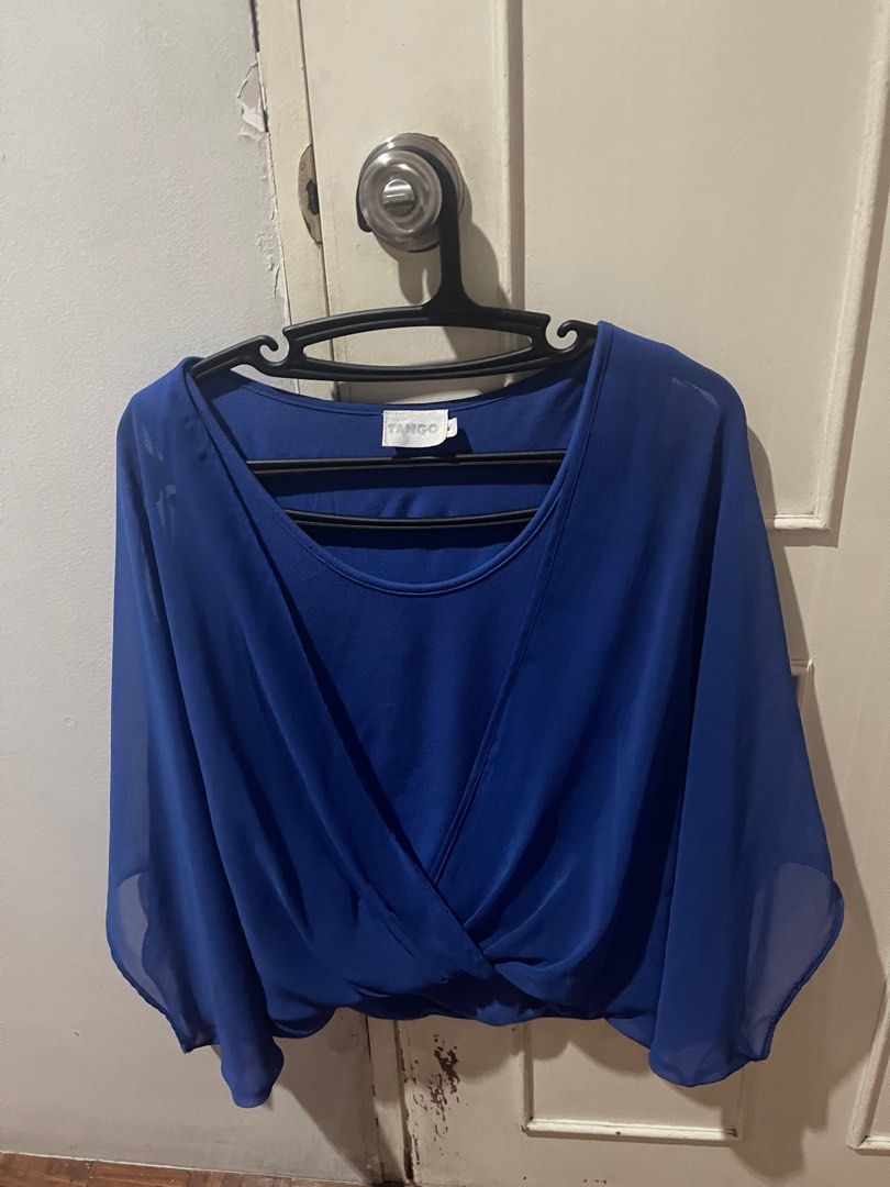 Tango Top (Category: Blouses) located in Quezon City. Submitted by itgsta (Listing ID 1270693476, Image 1). Description: No flaw Free size Best fit M-L frame.