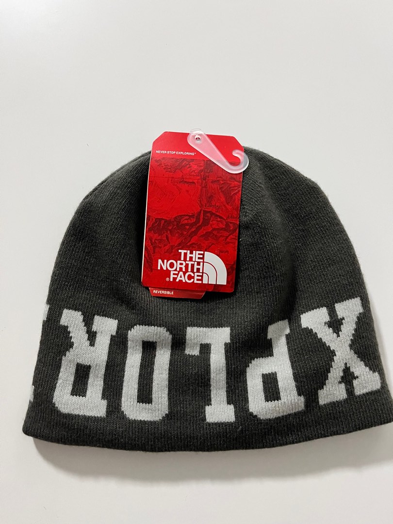 The north face reversible banner beanie, Men's Fashion, Watches