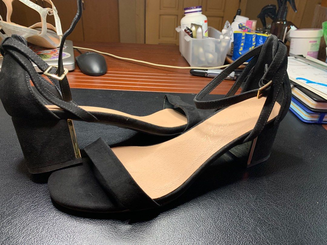 Plus size sale heels uk