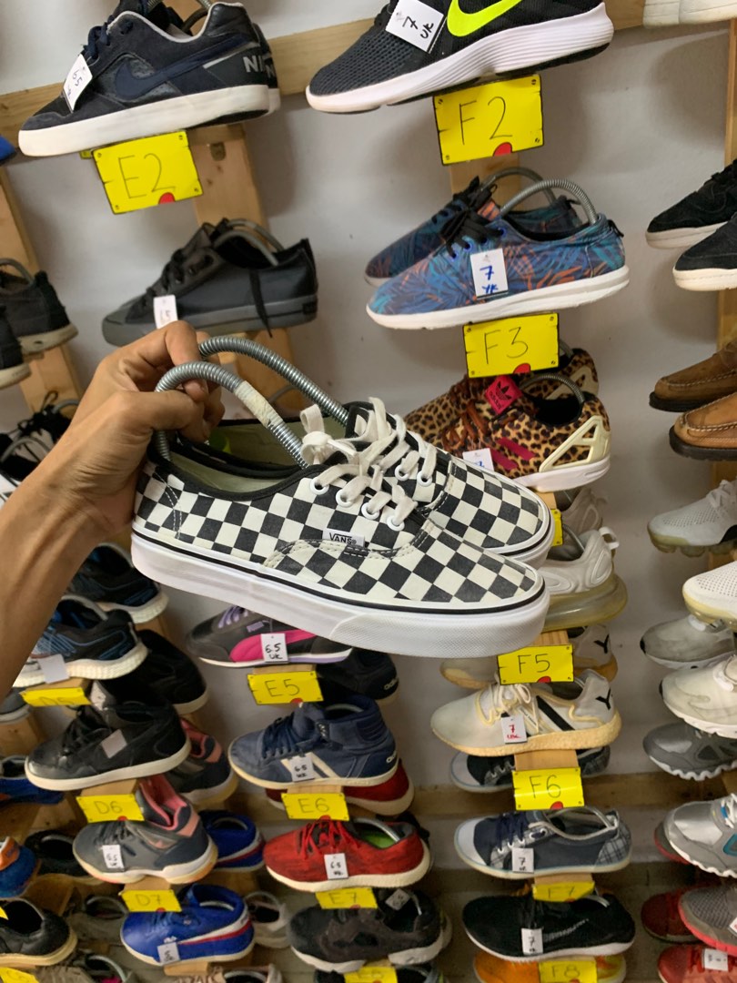 Vans store bgc cheap