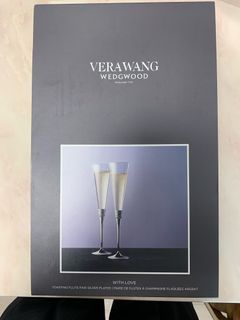（分類：）位於 。 由 elmophyllis 提交（商品編號 1270719435，圖片 1）。簡介： 。