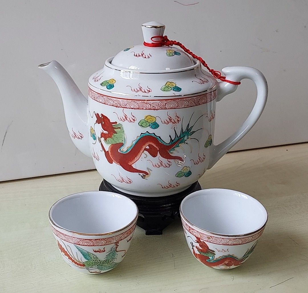 Vintage Dragon tea pot set, Hobbies & Toys, Memorabilia & Collectibles