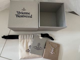 （分類：）位於 。 由 constance_selling_something 提交（商品編號 1270650086，圖片 1）。簡介： 。