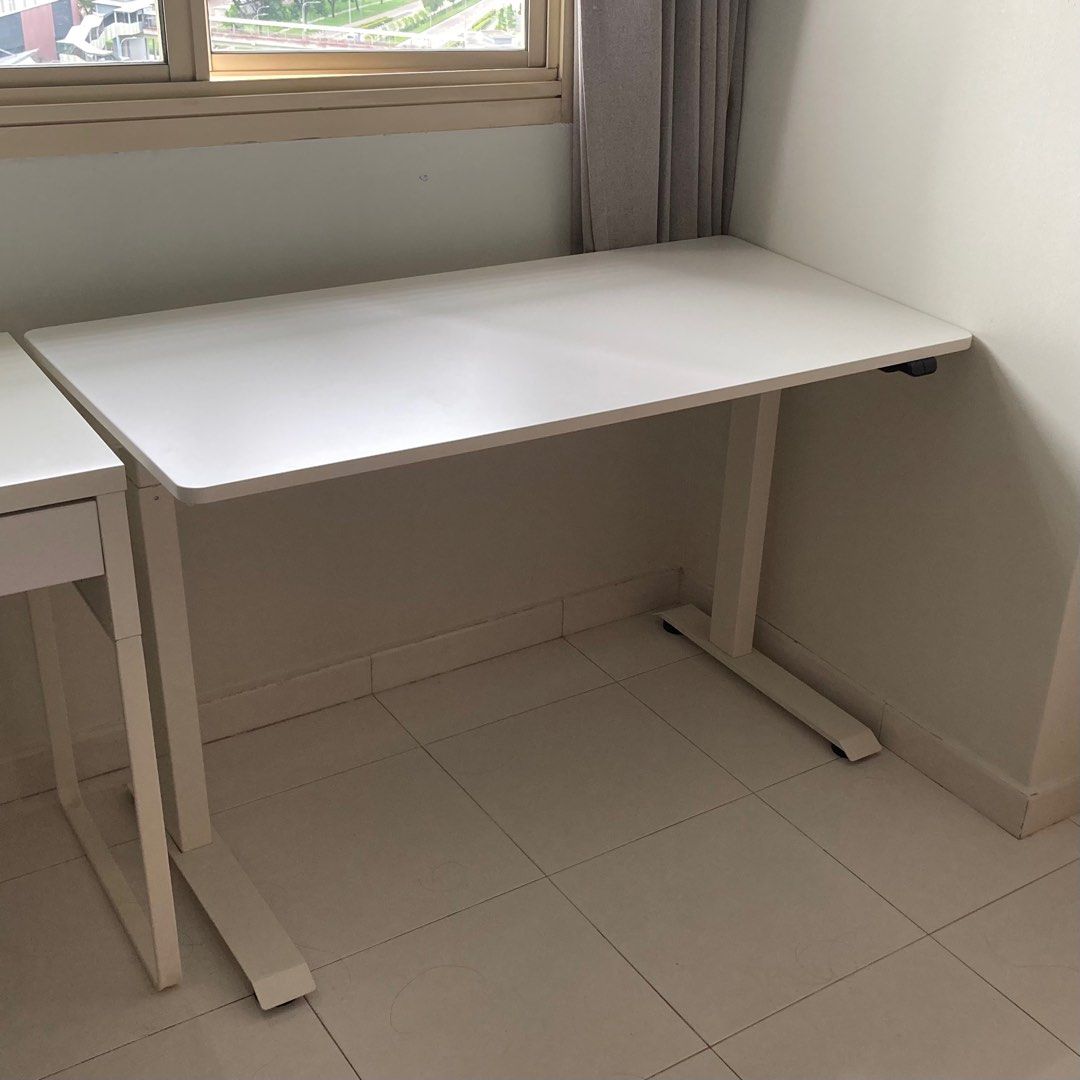 Xiaomi Squirrey Electric Height Adjustable Desk, Furniture & Home