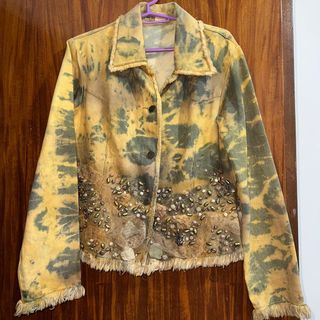 (Category: ) located in . Submitted by barefinds (Listing ID 1270731711, Image 1). Description: .