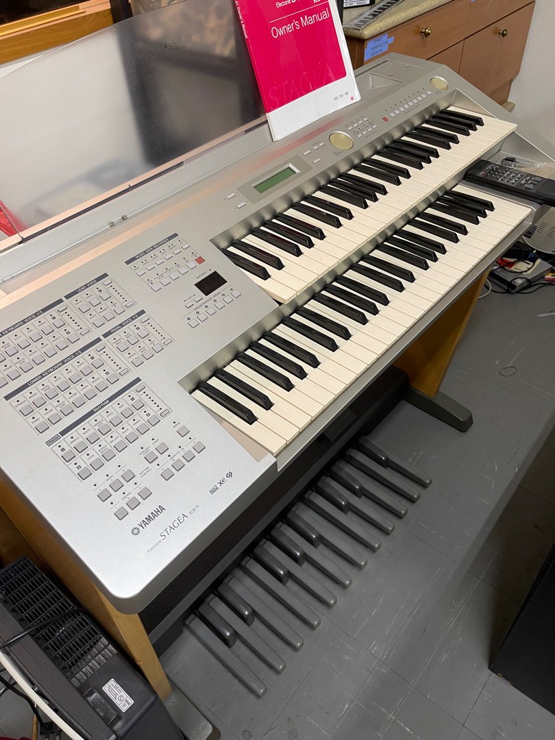 Yamaha electone Stagea elb-01, Hobbies & Toys, Music & Media, Musical ...