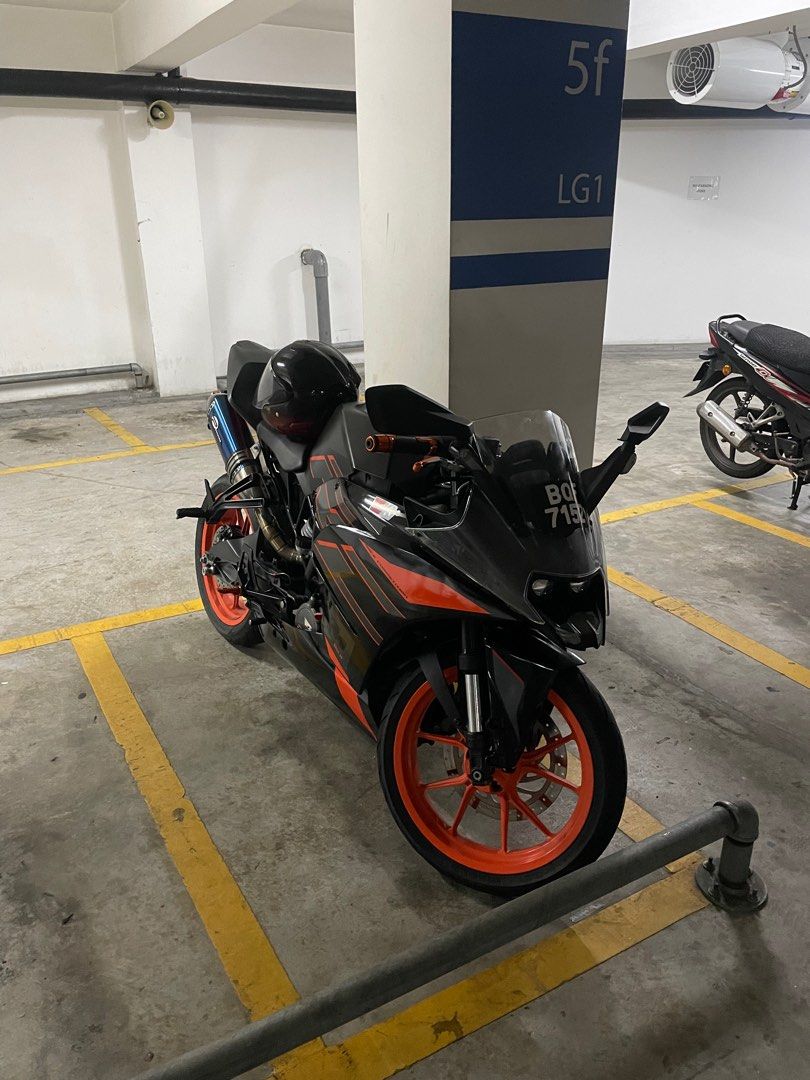 Ktm rc 2025 200 black 2020