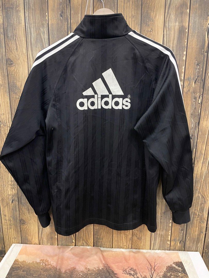Adidas thin jacket 2025